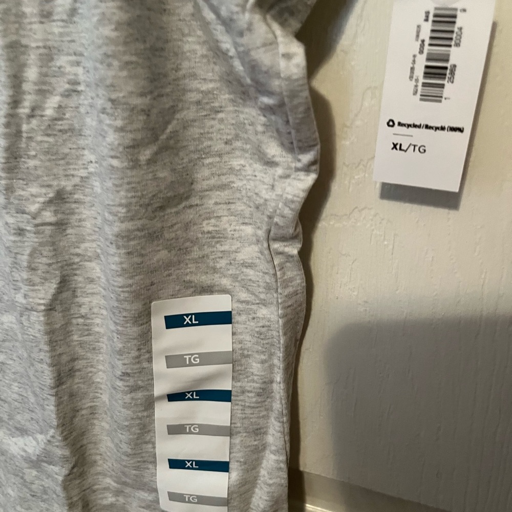 Tank top - Picture 2 of 2